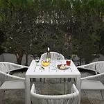 2a4 Pers Avec Jardin Et Place De Parking Situe A 5 Min A Pied De La *