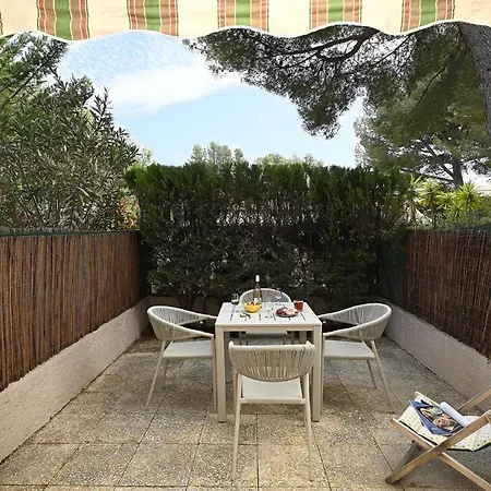 2/4 Pers Au Calme Avec Rez-de-jardin Bandol