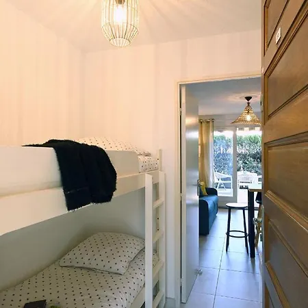 2à4 Pers Avec Jardin Et Place De Parking Situé à 5 Min à Pied De La